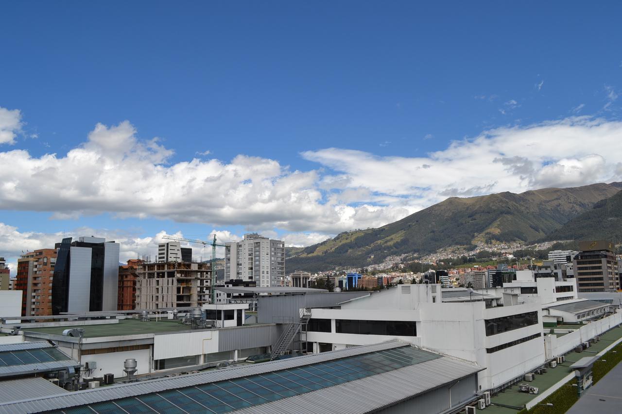 Hotel Sabet Quito Kültér fotó